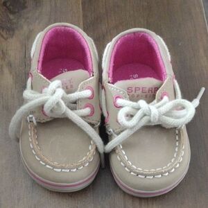 Sperry Kids Moccasins in Tan with Pink Accents